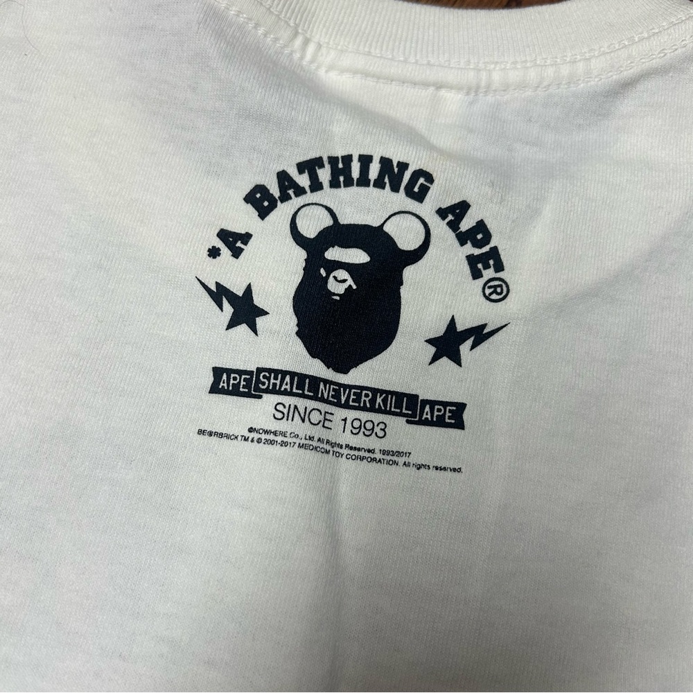 BAPE x Medicom Toy ABC Camo Be@r Milo On‎ Bape Tee - Picture 3 of 7
